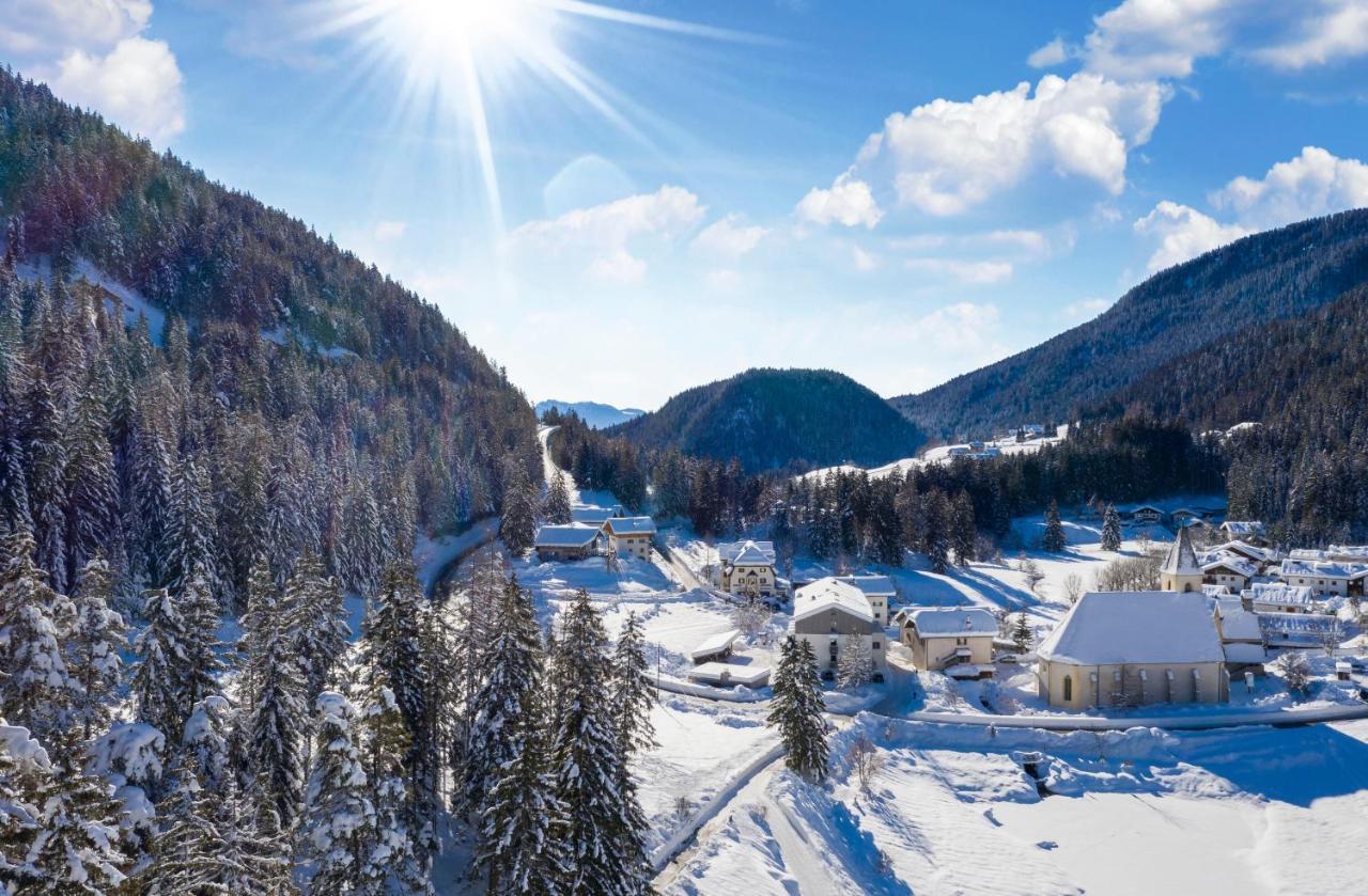 Hotel Zum Hirschen 3*